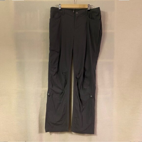 Patagonia grey Quandry roll-up convertible hiking pants - Picture 1 of 10